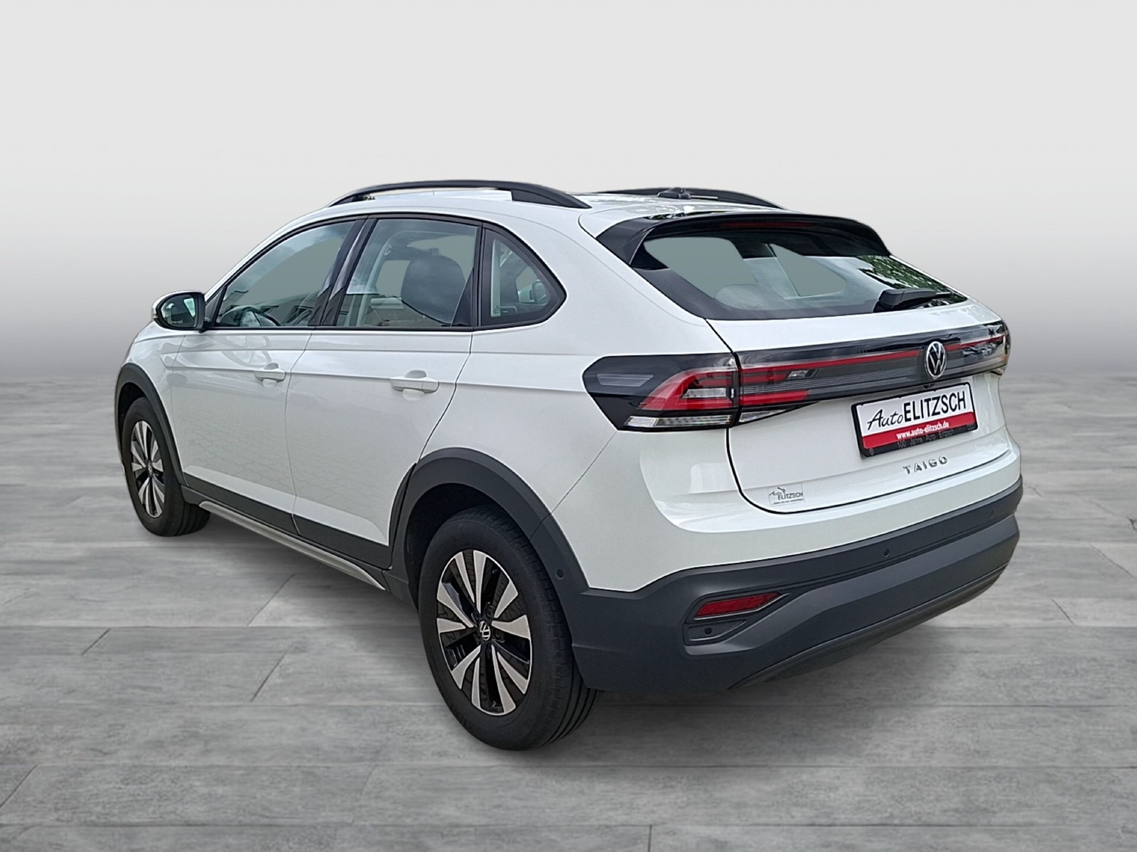 Fahrzeugabbildung Volkswagen Taigo TSI Life Matrix AHK CarPlay AID RFK SH