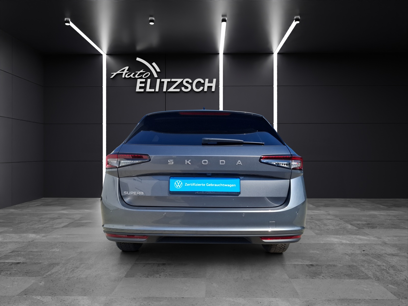 Fahrzeugabbildung SKODA Superb Combi TSI Essence DSG LED Navi VC ACC RFK SH