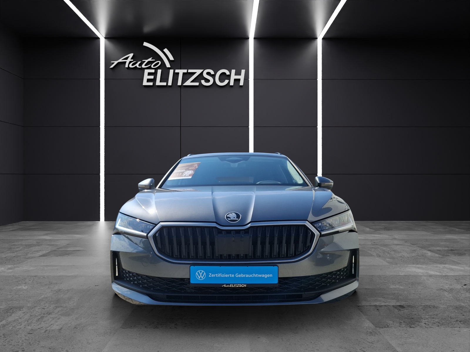 Fahrzeugabbildung SKODA Superb Combi TSI Essence DSG LED Navi VC ACC RFK SH