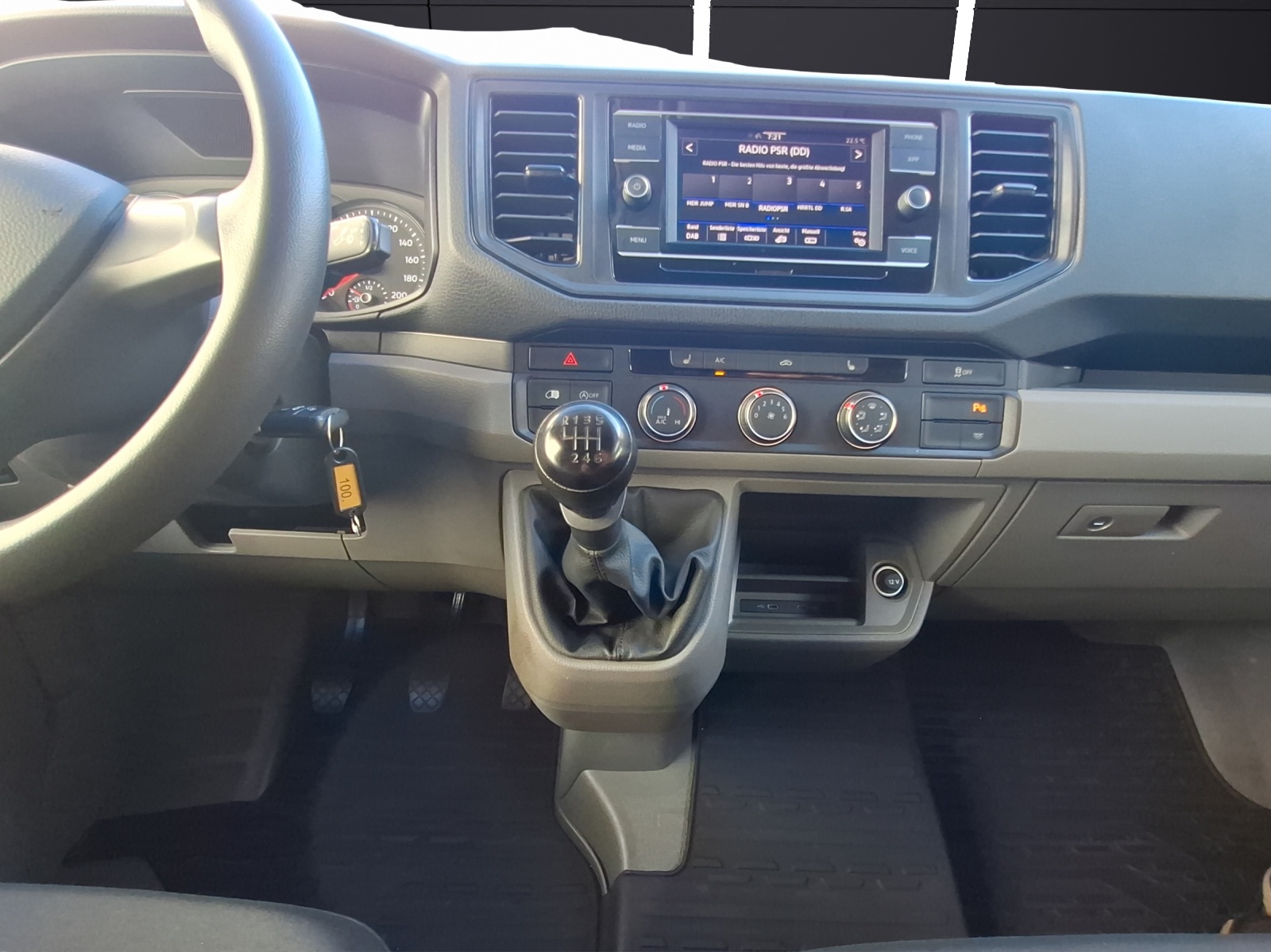 Fahrzeugabbildung Volkswagen Crafter Kasten 35 Eco-Profi MR HD AHK Klima GRA RFK SH