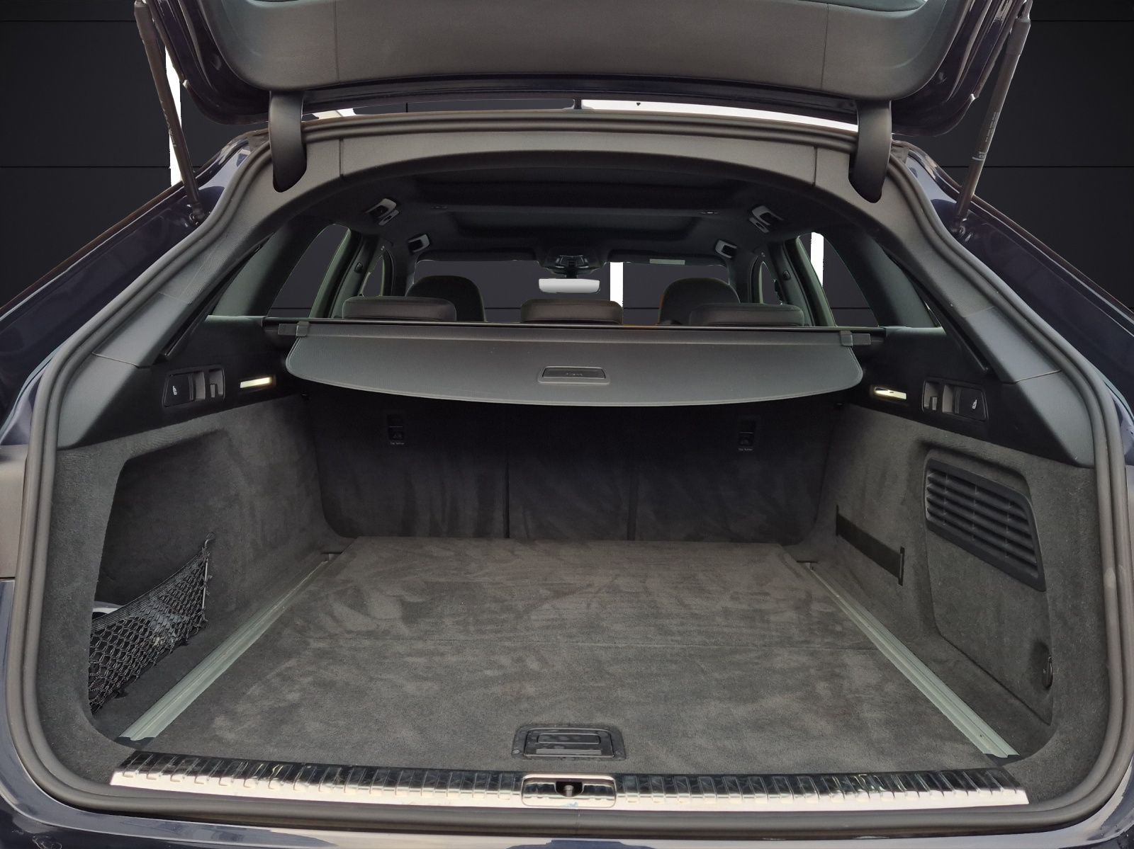 Fahrzeugabbildung Audi A6 Avant 40 TDI Sport quattro S-tronic S-Line Matrix AVC Pano ACC RFK