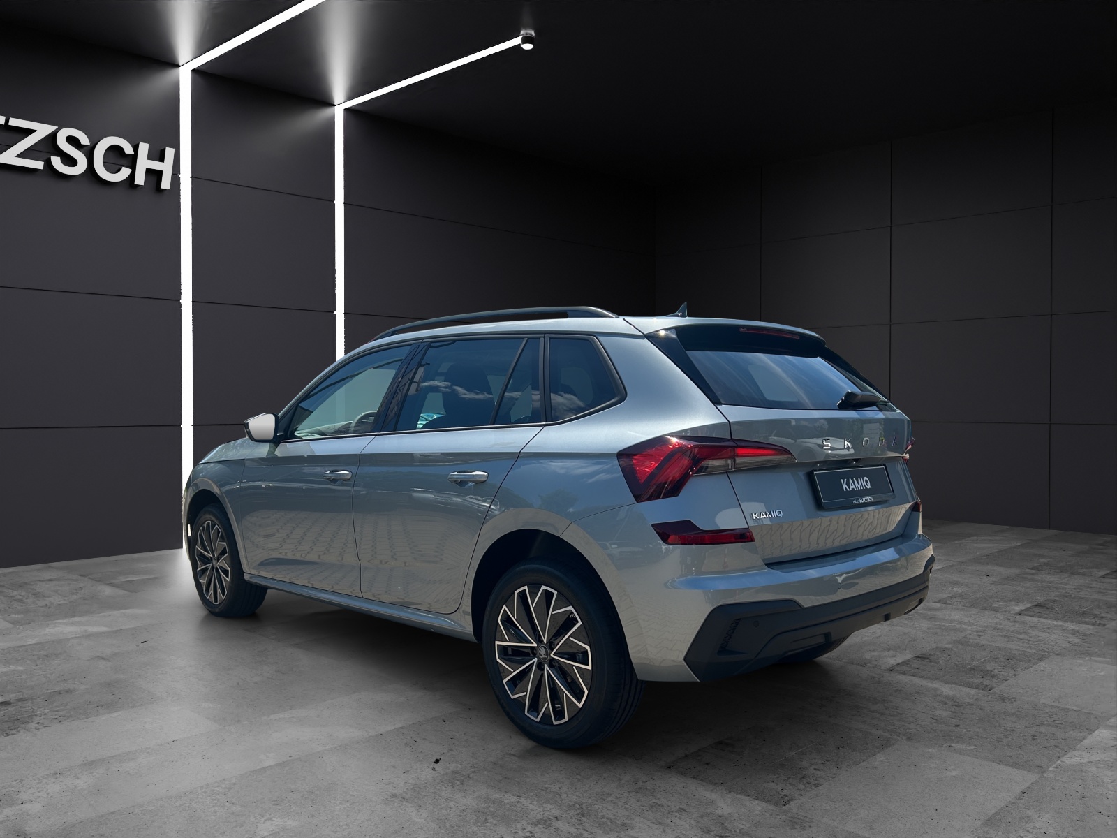 Fahrzeugabbildung SKODA Kamiq 1.0 TSI Selection MATRIX AHK
