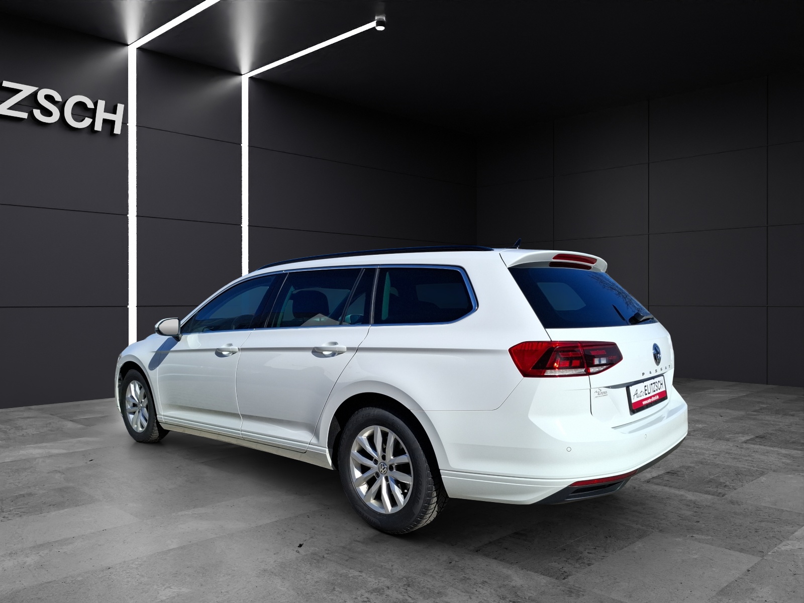 Fahrzeugabbildung Volkswagen Passat Variant TSI Business DSG LED Navi ACC RFK SH LM