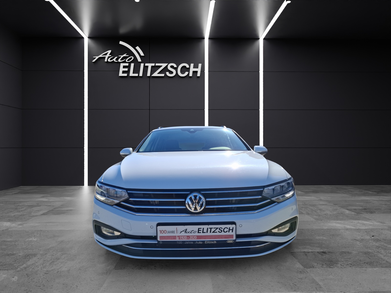 Fahrzeugabbildung Volkswagen Passat Variant TSI Business DSG LED Navi ACC RFK SH LM