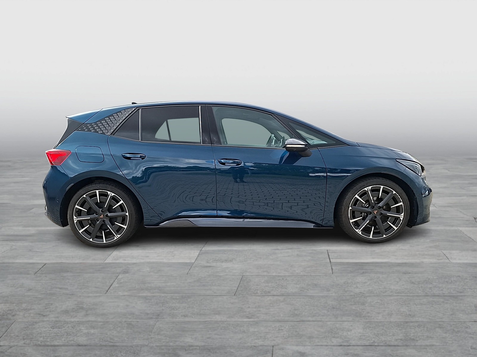Fahrzeugabbildung CUPRA Born 170KW LED Navi 20