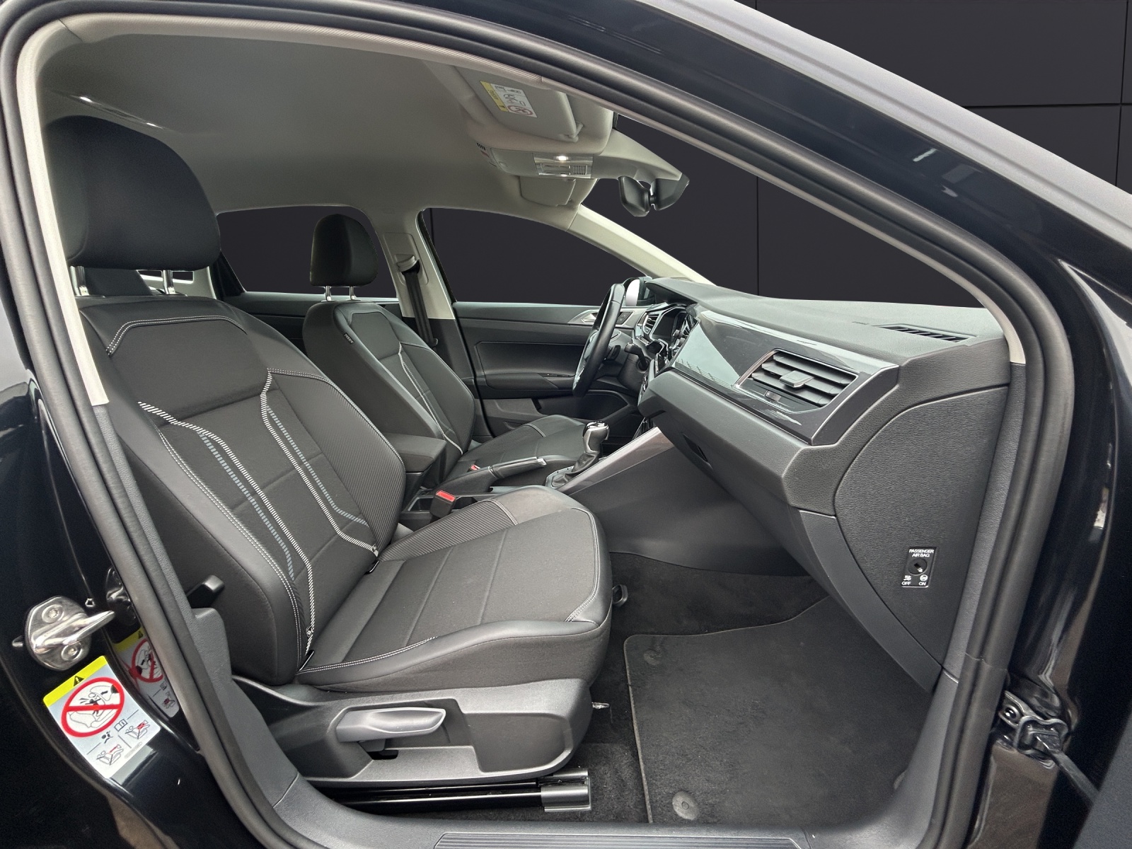 Fahrzeugabbildung Volkswagen Taigo TSI Style DSG Matrix AID ACC RFK SH 17