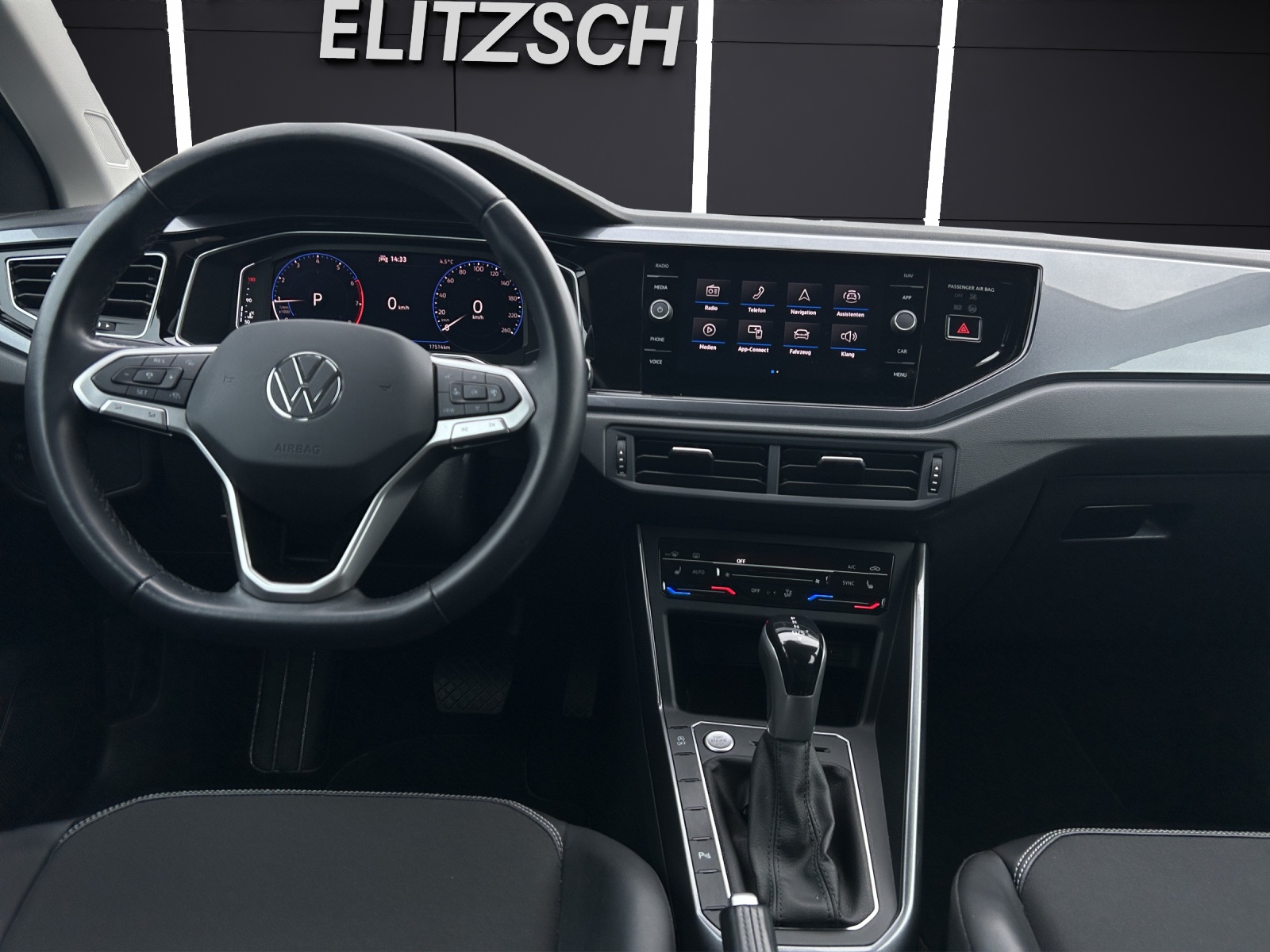 Fahrzeugabbildung Volkswagen Taigo TSI Style DSG Matrix AID ACC RFK SH 17