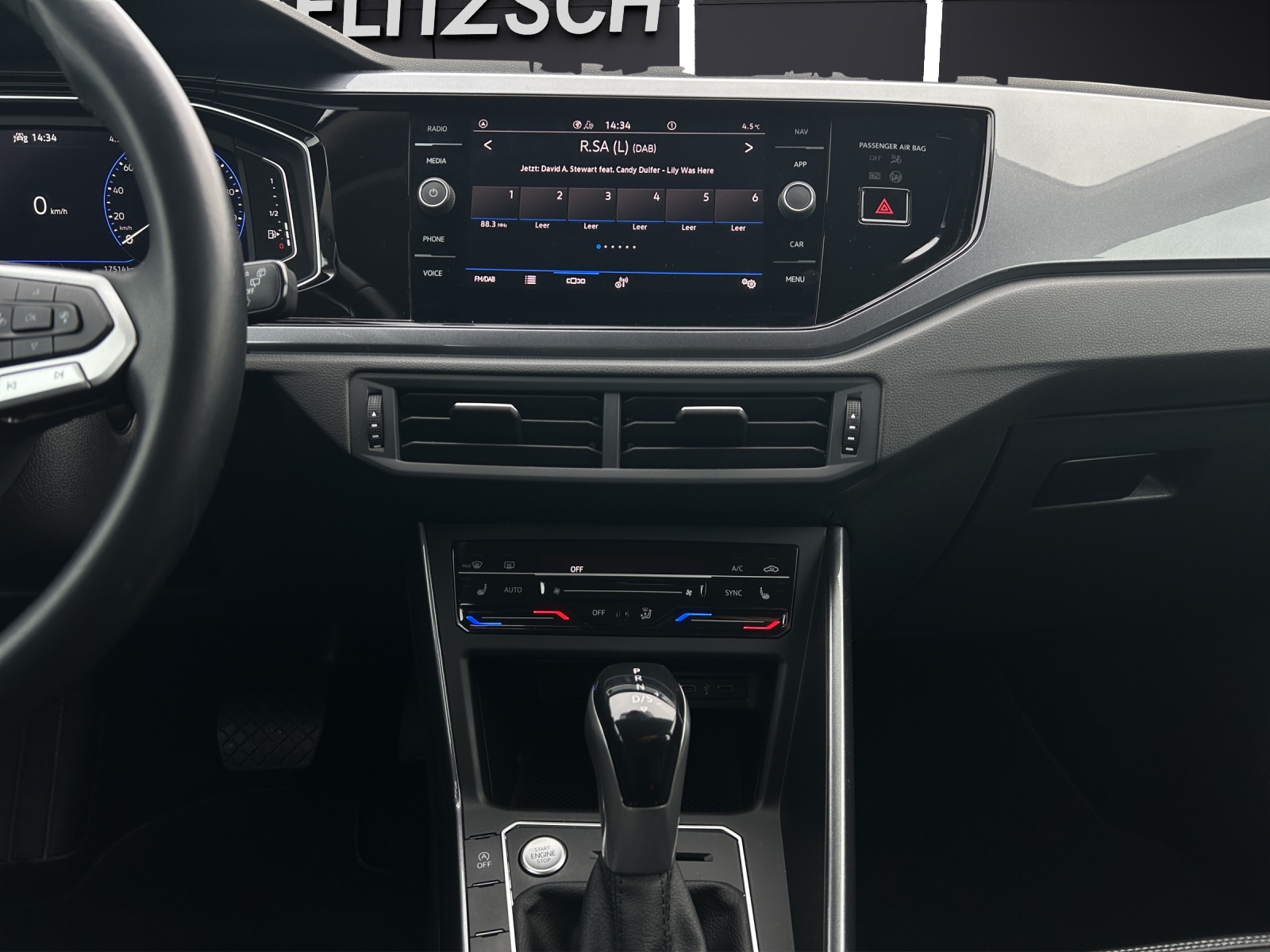 Fahrzeugabbildung Volkswagen Taigo TSI Style DSG Matrix AID ACC RFK SH 17