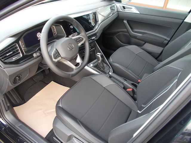 Fahrzeugabbildung Volkswagen Taigo TSI Style DSG Matrix AID ACC RFK SH 17