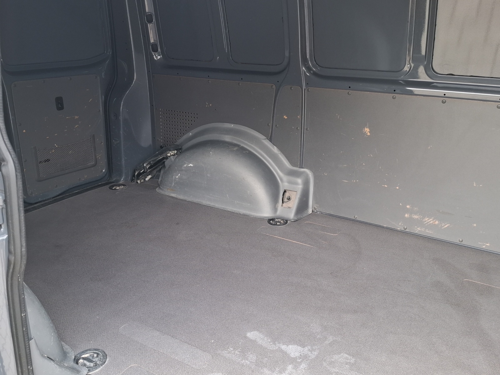 Fahrzeugabbildung Volkswagen T6 Transporter T6.1 TDI Kasten LED AHK Navi Klima RFK