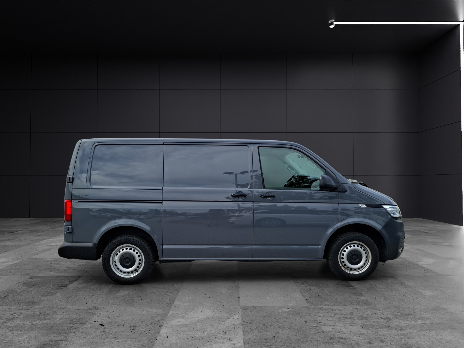 Fahrzeugabbildung Volkswagen T6 Transporter T6.1 TDI Kasten LED AHK Navi Klima RFK
