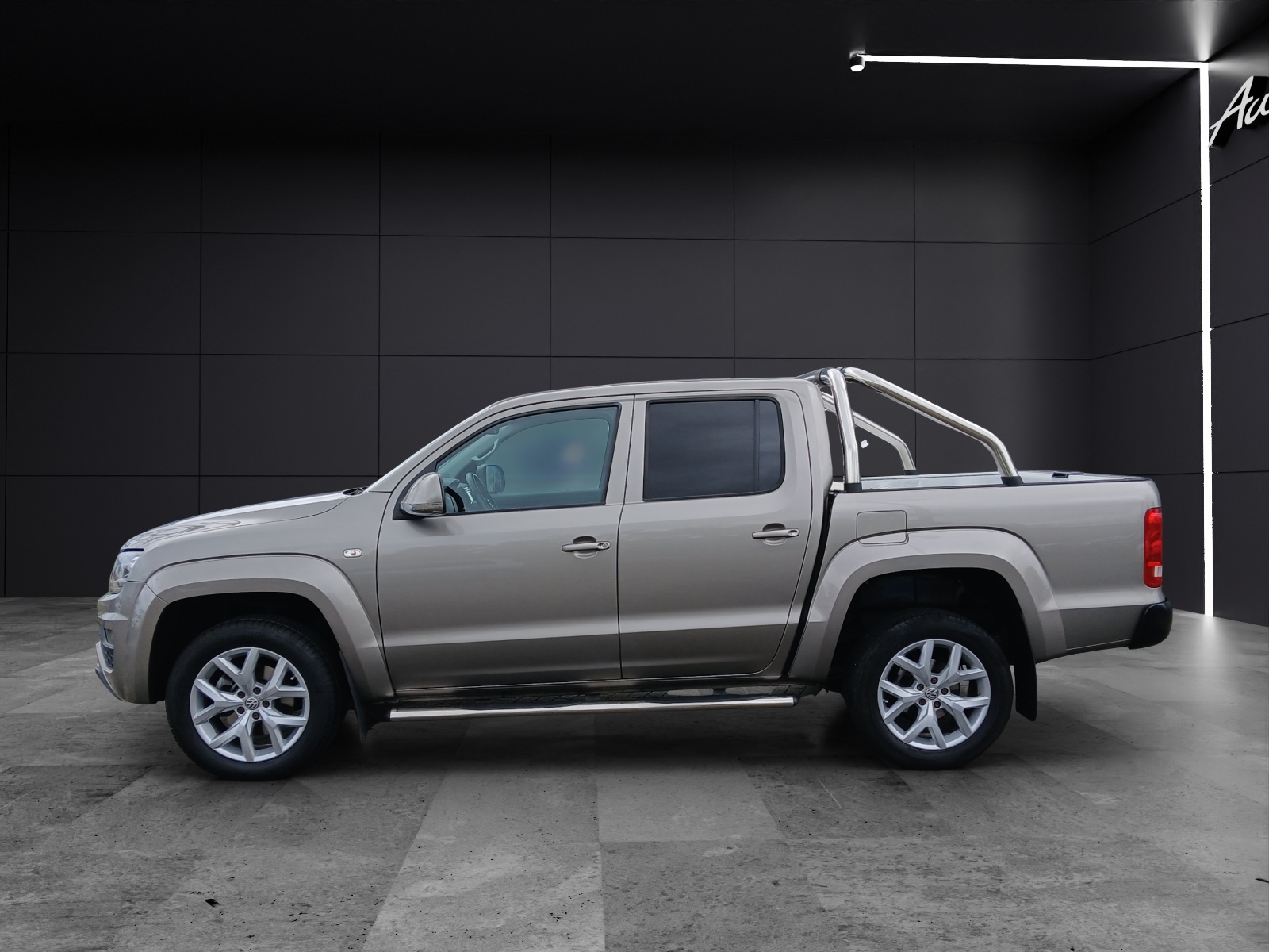 Fahrzeugabbildung Volkswagen Amarok TDI Comftl. DSG DC 4M Xenon AHK Navi GRA PDC SH 19