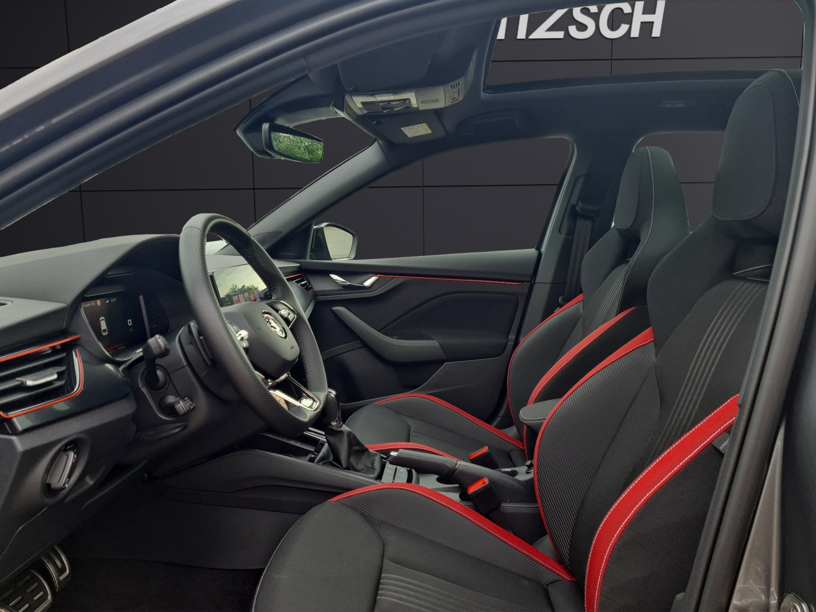Fahrzeugabbildung SKODA Scala TSI DSG Monte Carlo LED ACC PANO NAVI PDC SHZ LM