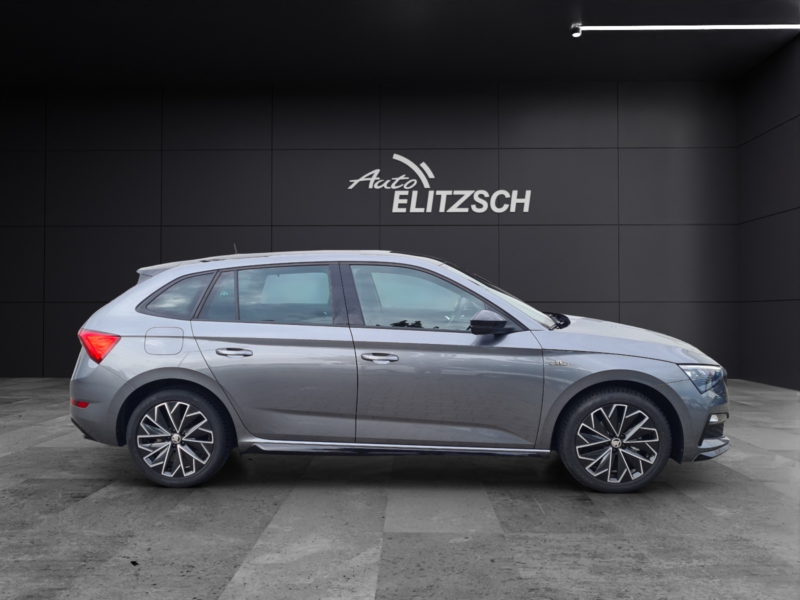 Fahrzeugabbildung SKODA Scala TSI DSG Monte Carlo LED ACC PANO NAVI PDC SHZ LM