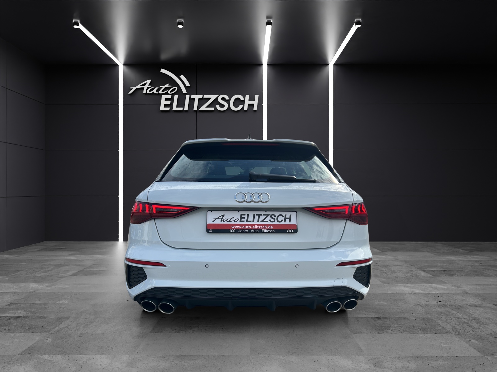 Fahrzeugabbildung Audi S3 Sportback TFSI quattro MATRIX PANO B&O NAVI SHZ