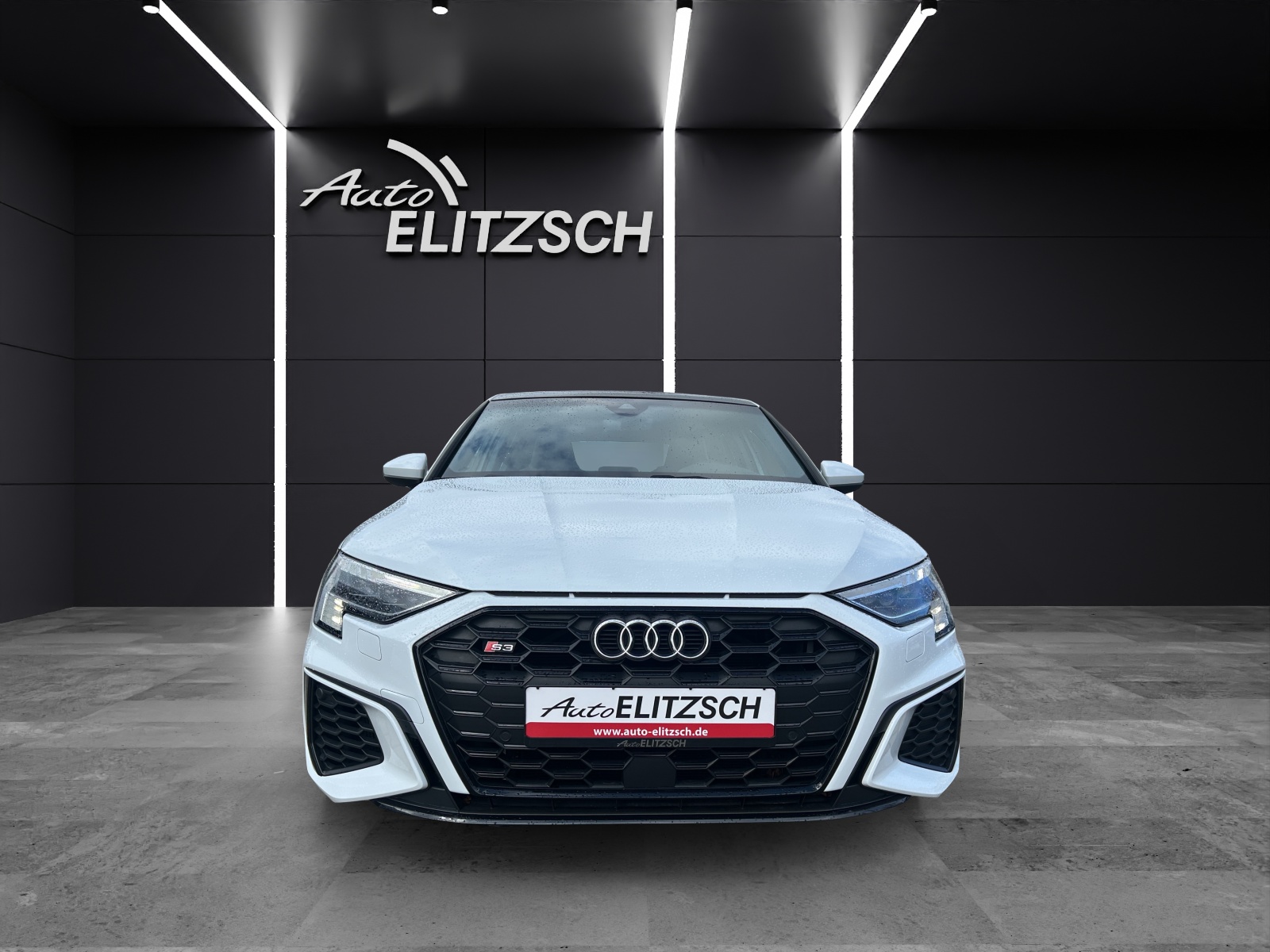 Fahrzeugabbildung Audi S3 Sportback TFSI quattro MATRIX PANO B&O NAVI SHZ