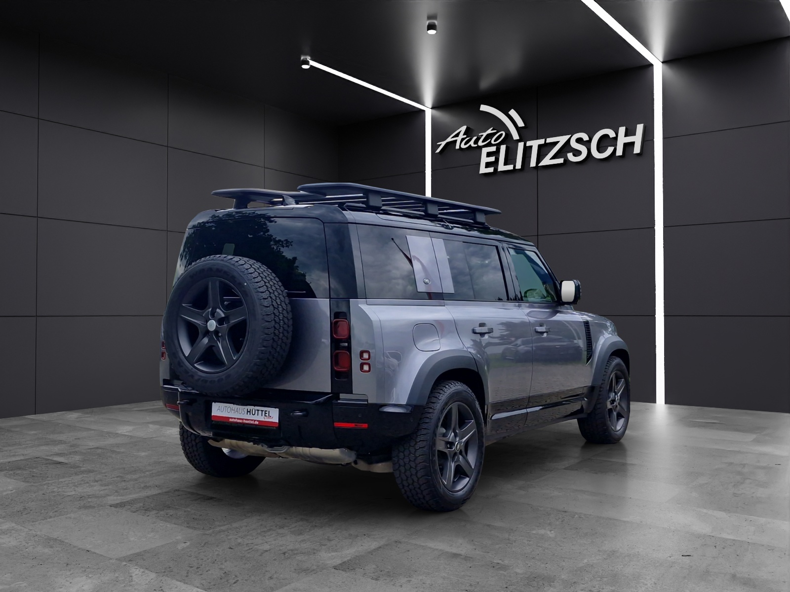 Fahrzeugabbildung Land Rover Defender 110 D300 X-Dynamic SE Garantie bis 04.2029 LED Navi SHZ AHK RFK ACC Pano Luft