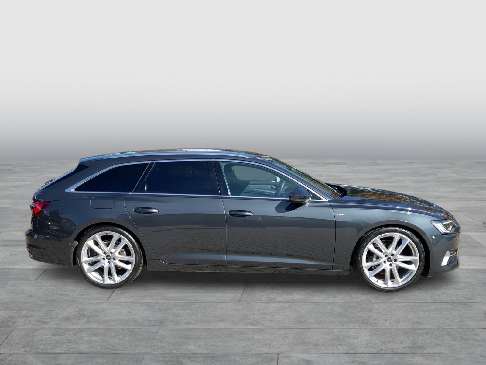 Fahrzeugabbildung Audi A6 Avant 40 TDI sport MATRIX AHK