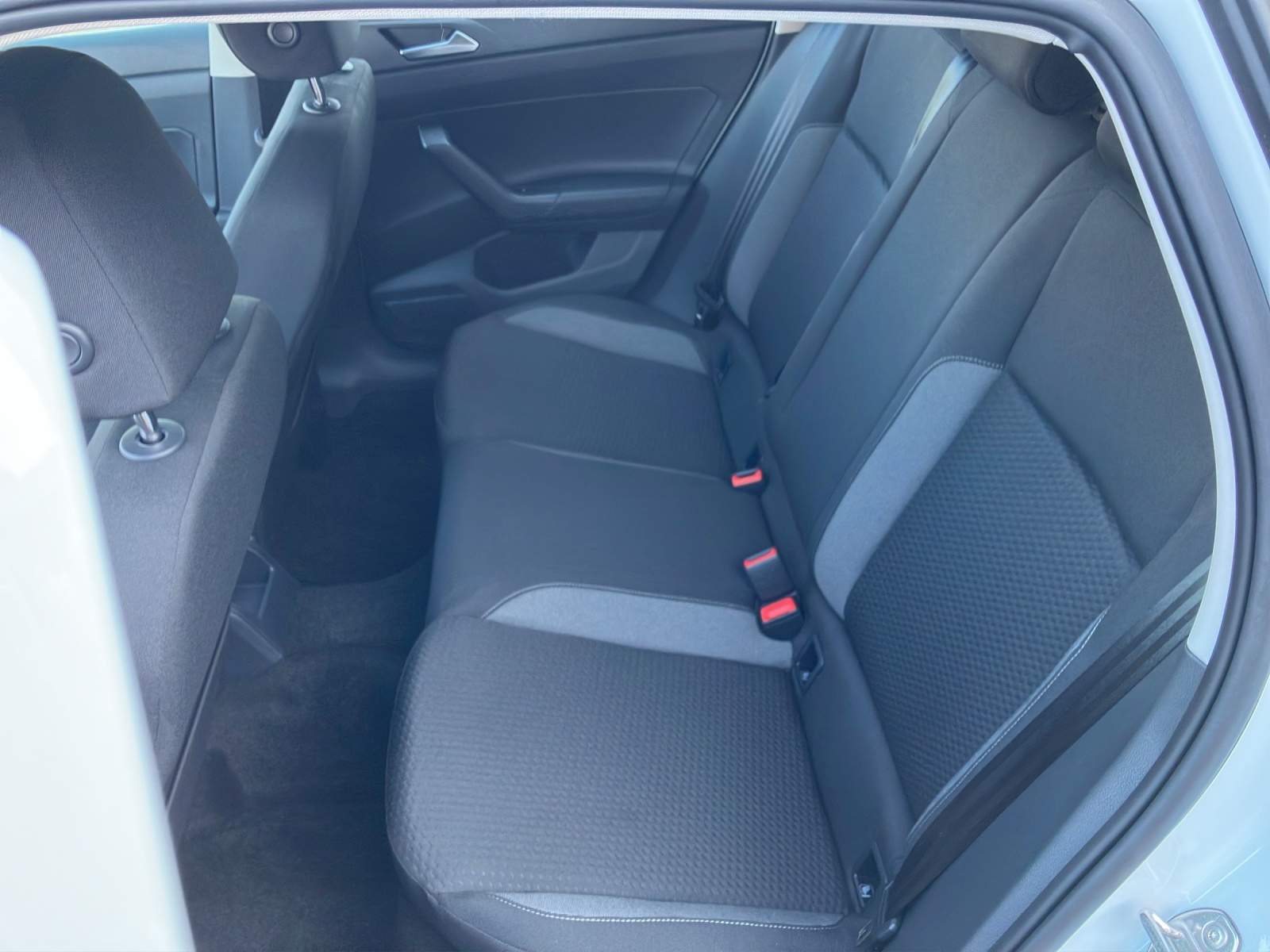 Fahrzeugabbildung Volkswagen Polo LED DAB AppConnect