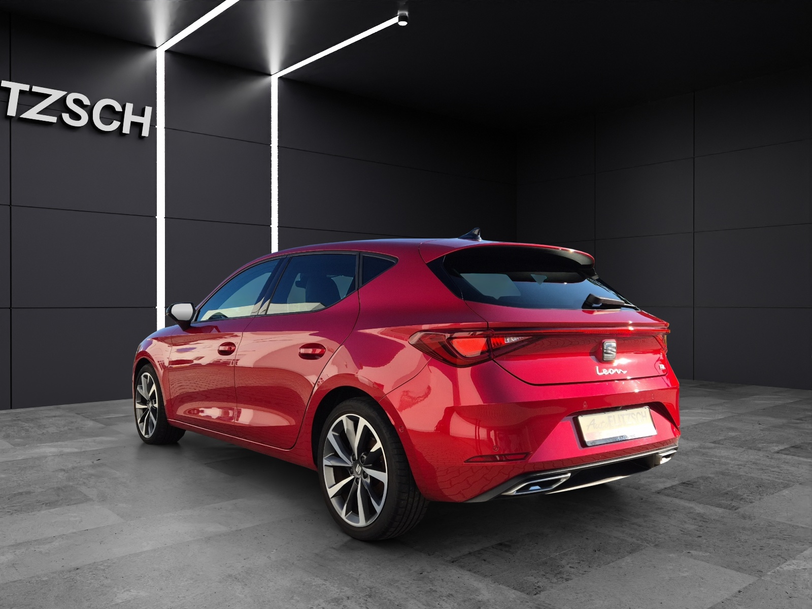 Fahrzeugabbildung SEAT Leon eTSI FR-Line DSG LED Navi ACC RFK SH 18