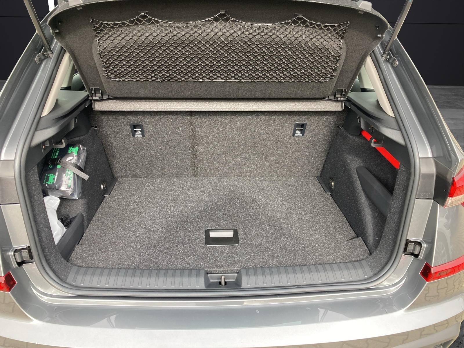 Fahrzeugabbildung SKODA Kamiq 1.0 TSI Essence DSG SHZ, LED, AHZV