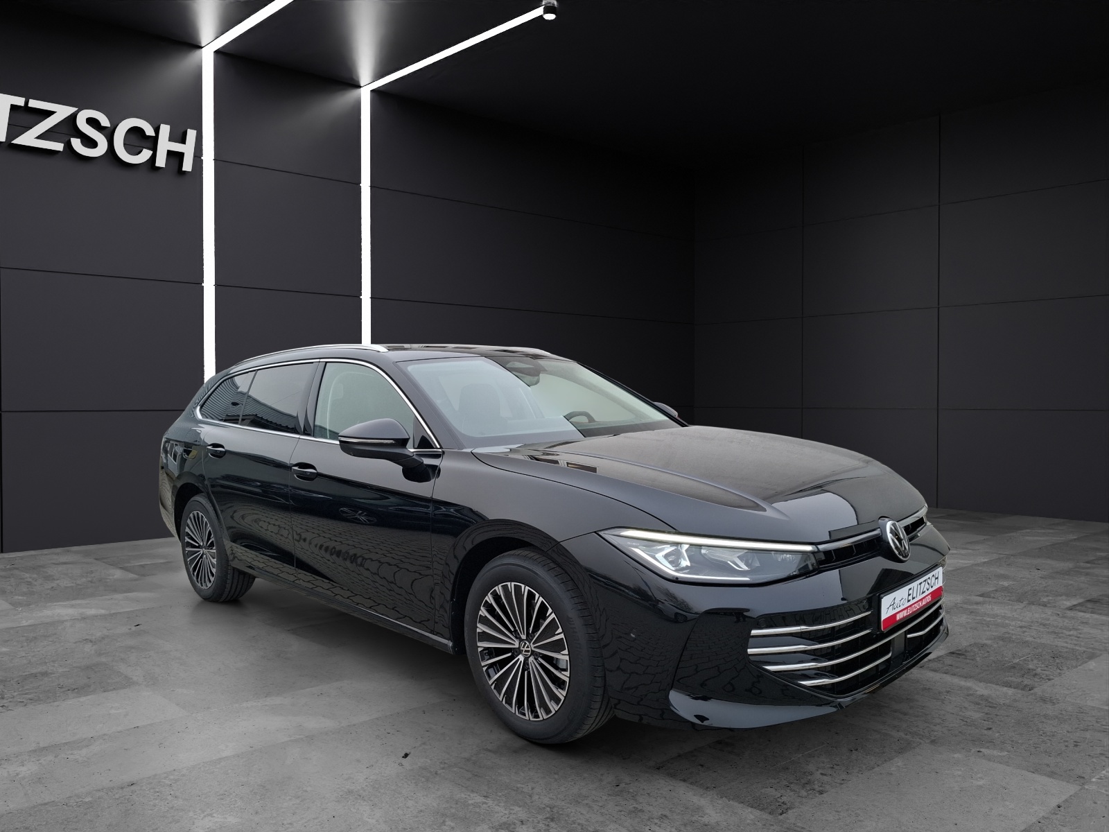 Fahrzeugabbildung Volkswagen Passat Variant TDI Elegance DSG Matrix AHK Navi AID HUD ACC RFK SH