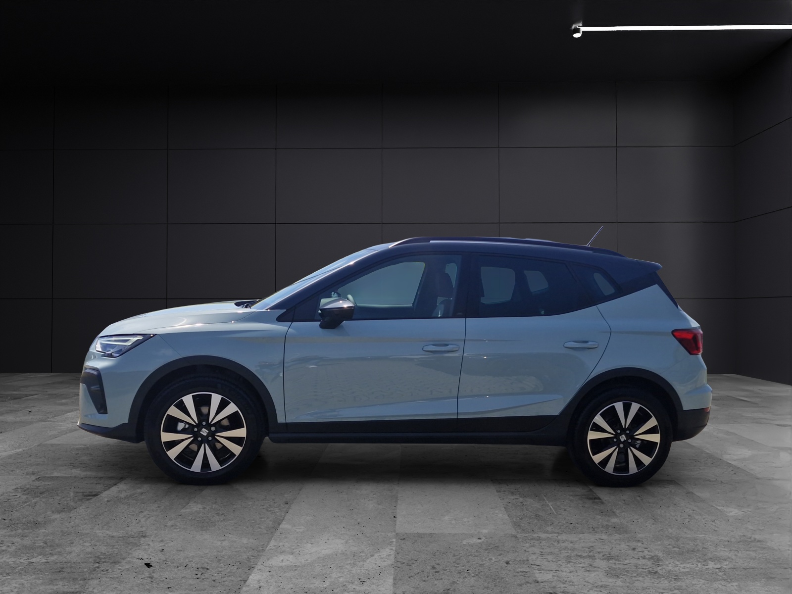 Fahrzeugabbildung SEAT Arona FR Kamera ACC LED SHZ