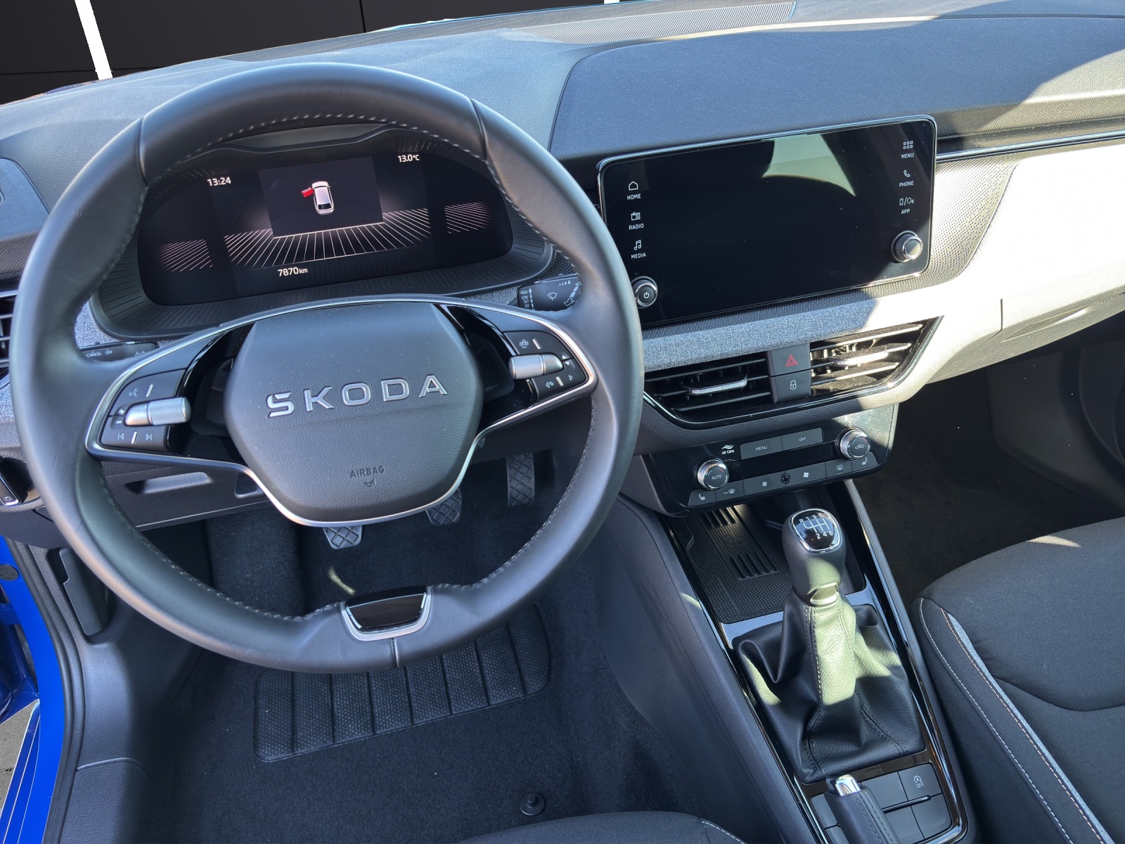 Fahrzeugabbildung SKODA Scala Selection 1.0 TSI Matrix AHZ