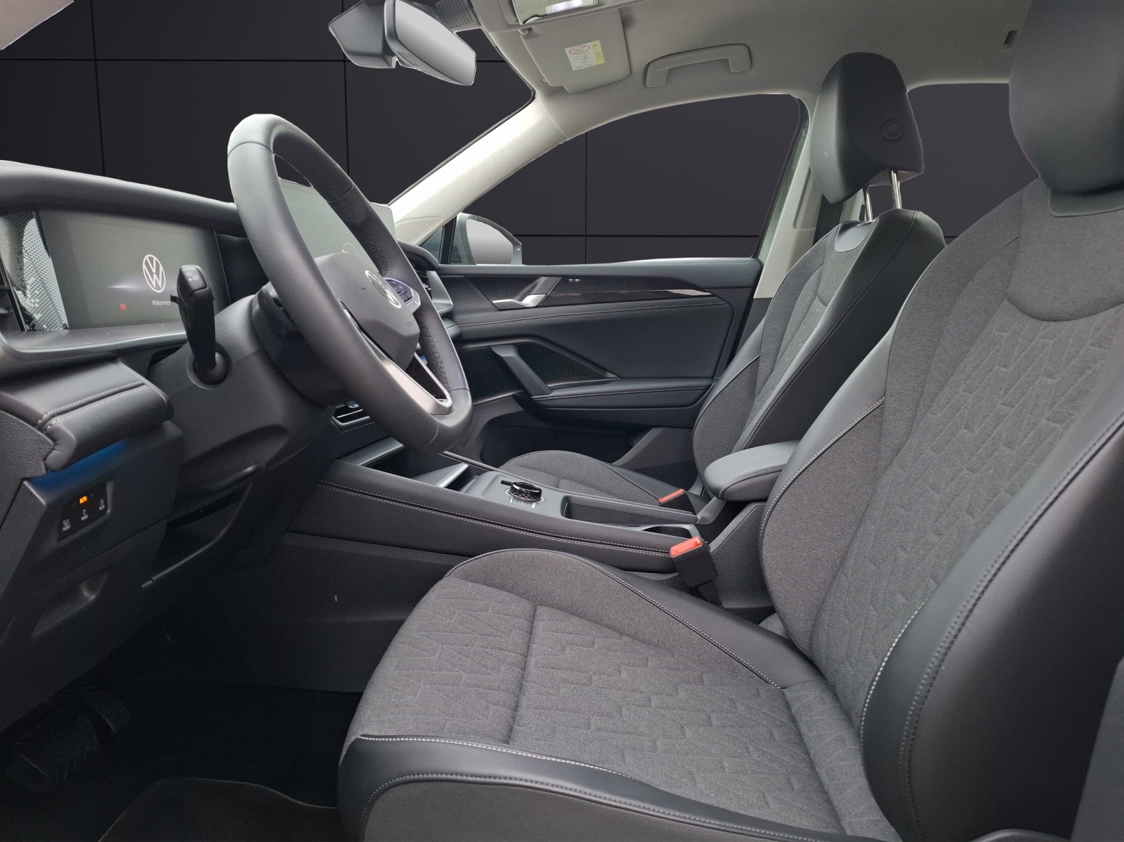 Fahrzeugabbildung Volkswagen Tayron TDI Life DSG 4M LED AHK Navi HUD AID ACC RFK SH