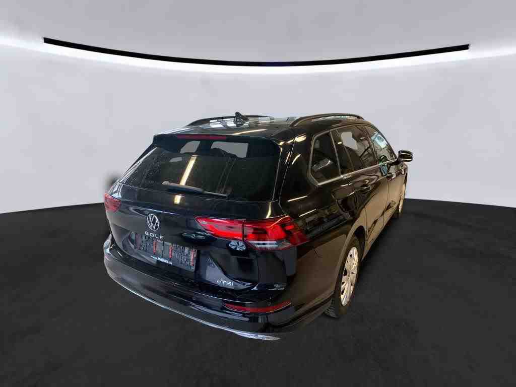 Fahrzeugabbildung Volkswagen Golf VIII Variant eTSI Style DSG LEDplus CarPlay AID ACC PDC SH