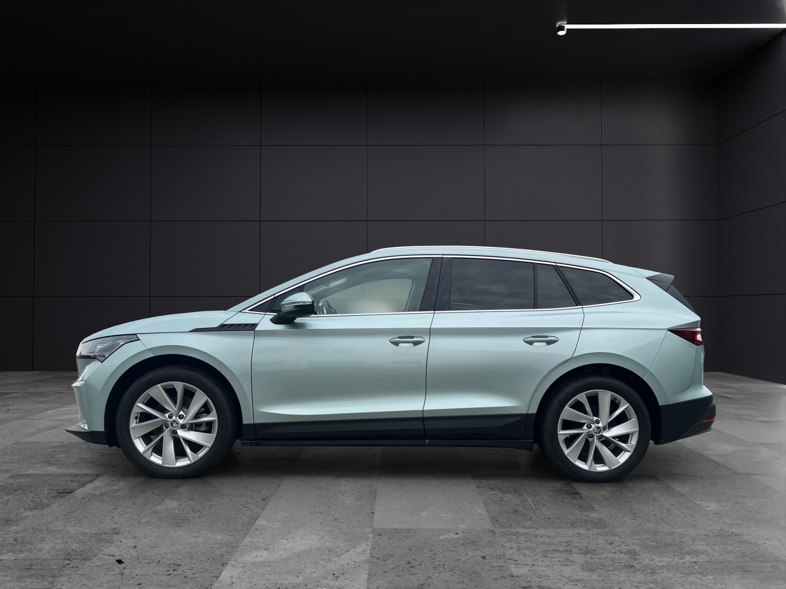 Fahrzeugabbildung SKODA Enyaq 60 Lodge Matrix Navi Wäpu ACC RFK SH 20