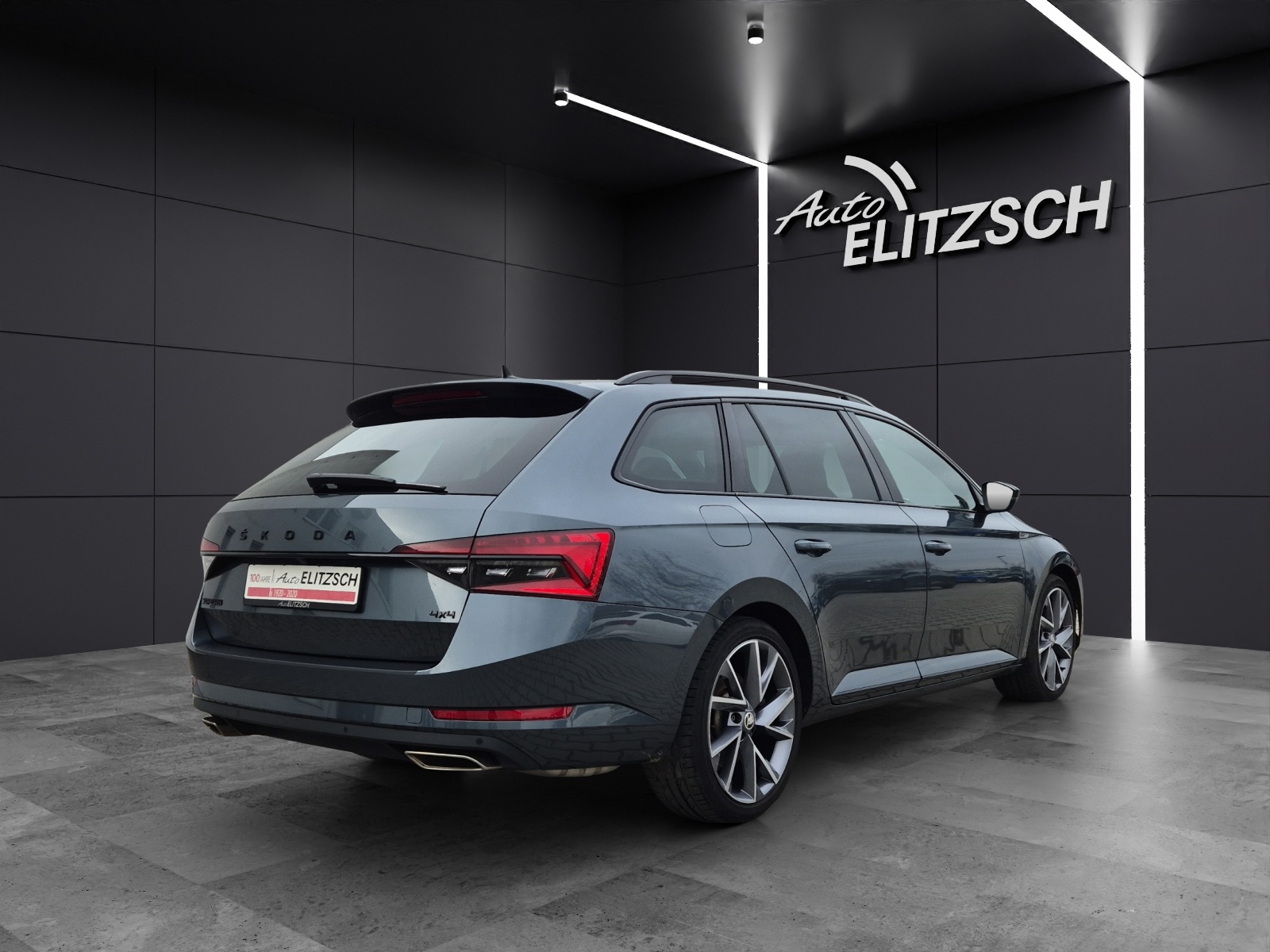 Fahrzeugabbildung SKODA Superb Combi TSI Sportline 4x4 DSG Standhzg. Matrix Navi AID ACC RFK SH 19