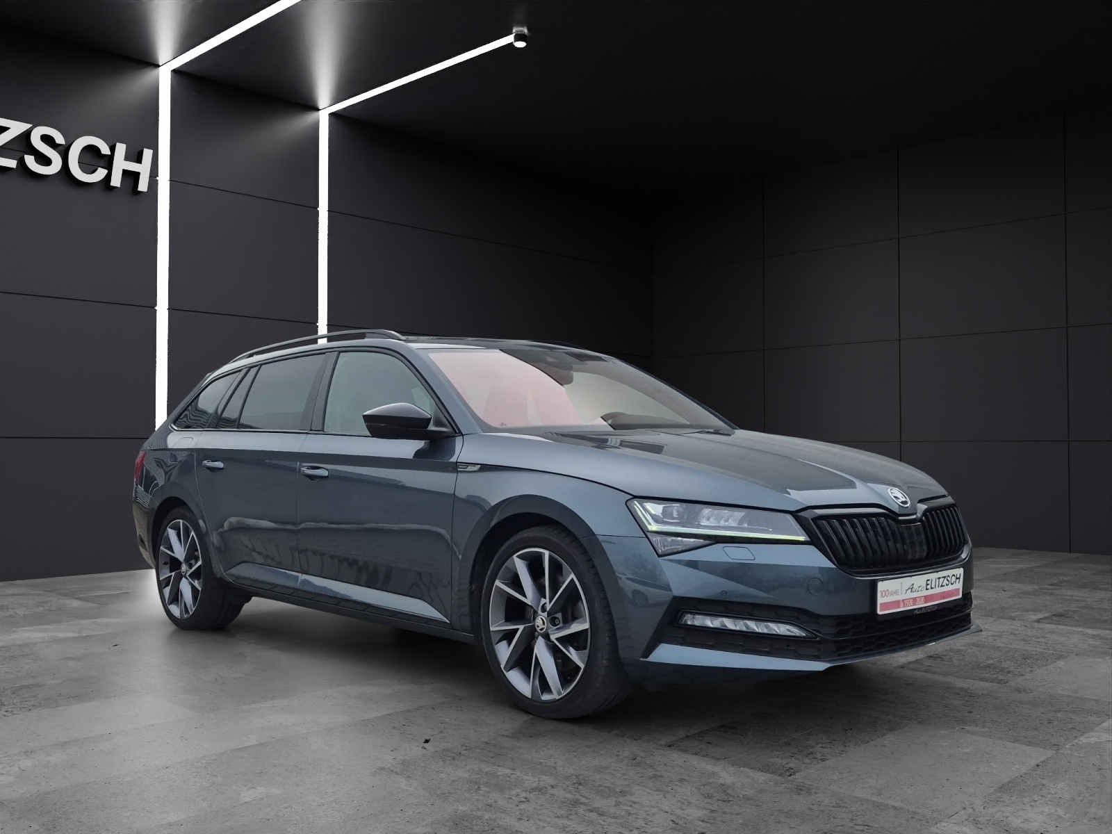 Fahrzeugabbildung SKODA Superb Combi TSI Sportline 4x4 DSG Standhzg. Matrix Navi AID ACC RFK SH 19