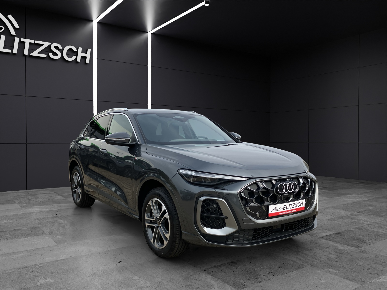 Fahrzeugabbildung Audi Q5 2.0 TDI quattro S line MATRIX AHZV ACC NAVI