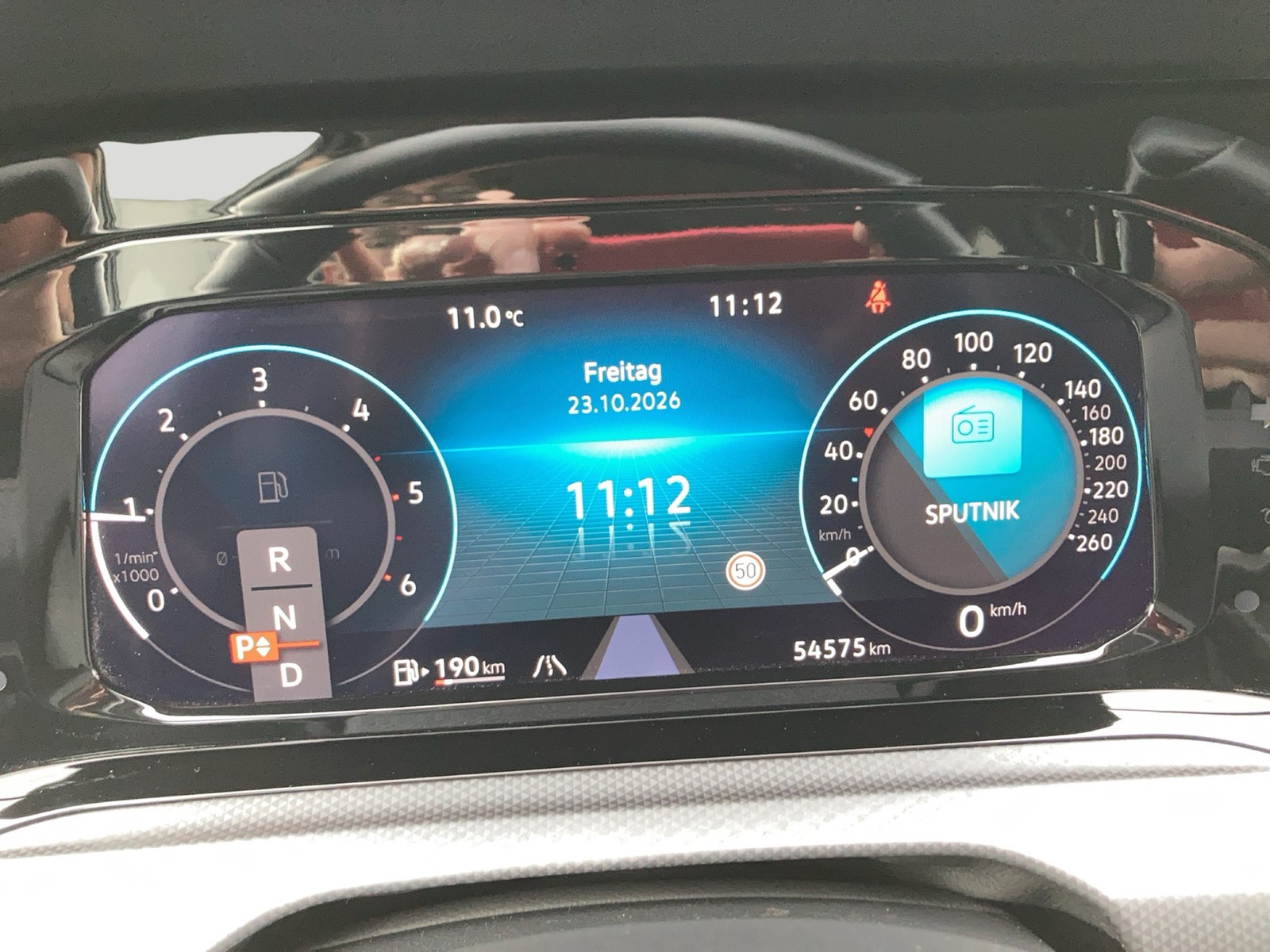 Fahrzeugabbildung Volkswagen Golf VIII Variant TDI Active DSG LED Navi ACC PDC