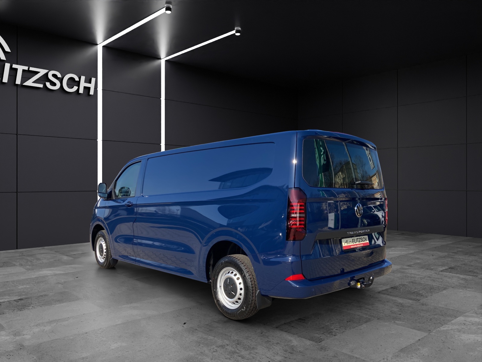 Fahrzeugabbildung Volkswagen Transporter Kasten TDI LR 81 kW 6-Gang 3500mm AHL LAneAssist