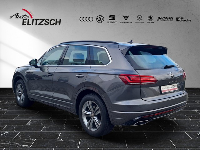 Fahrzeugabbildung Volkswagen Touareg TDI R-Line 4M Standhzg LED AHK Navi AID Pano HUD Luft Leder SHZ 19