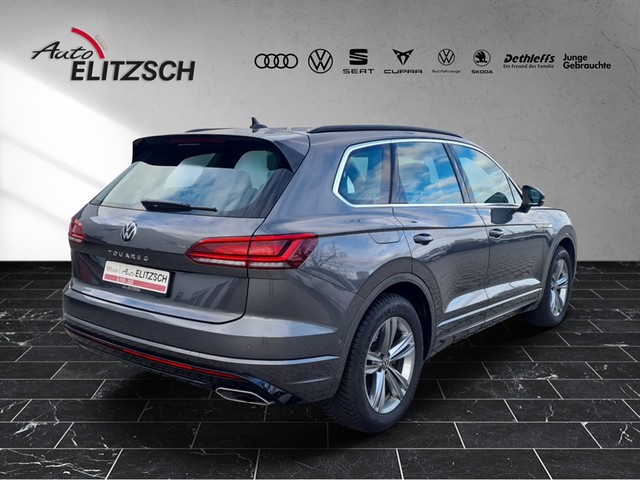 Fahrzeugabbildung Volkswagen Touareg TDI R-Line 4M Standhzg LED AHK Navi AID Pano HUD Luft Leder SHZ 19