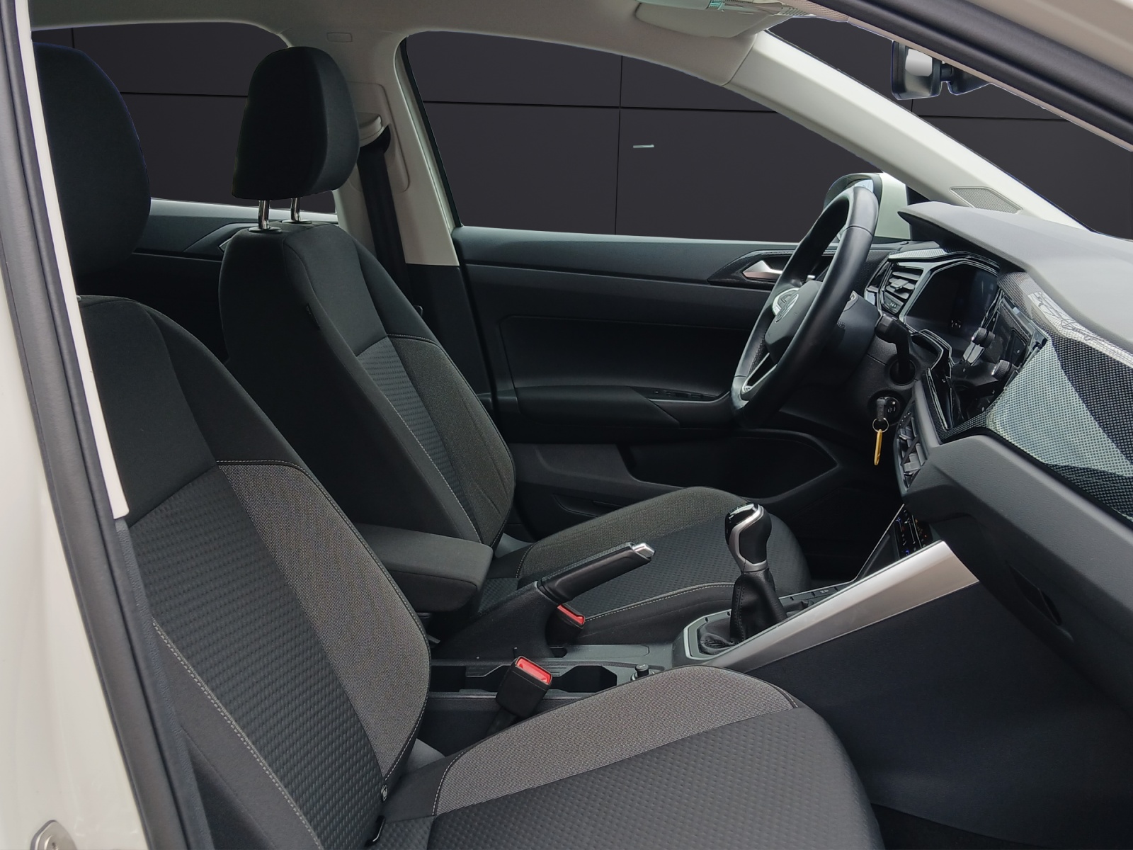 Fahrzeugabbildung Volkswagen Taigo TSI Life Matrix Navi AID ACC RFK SHZ