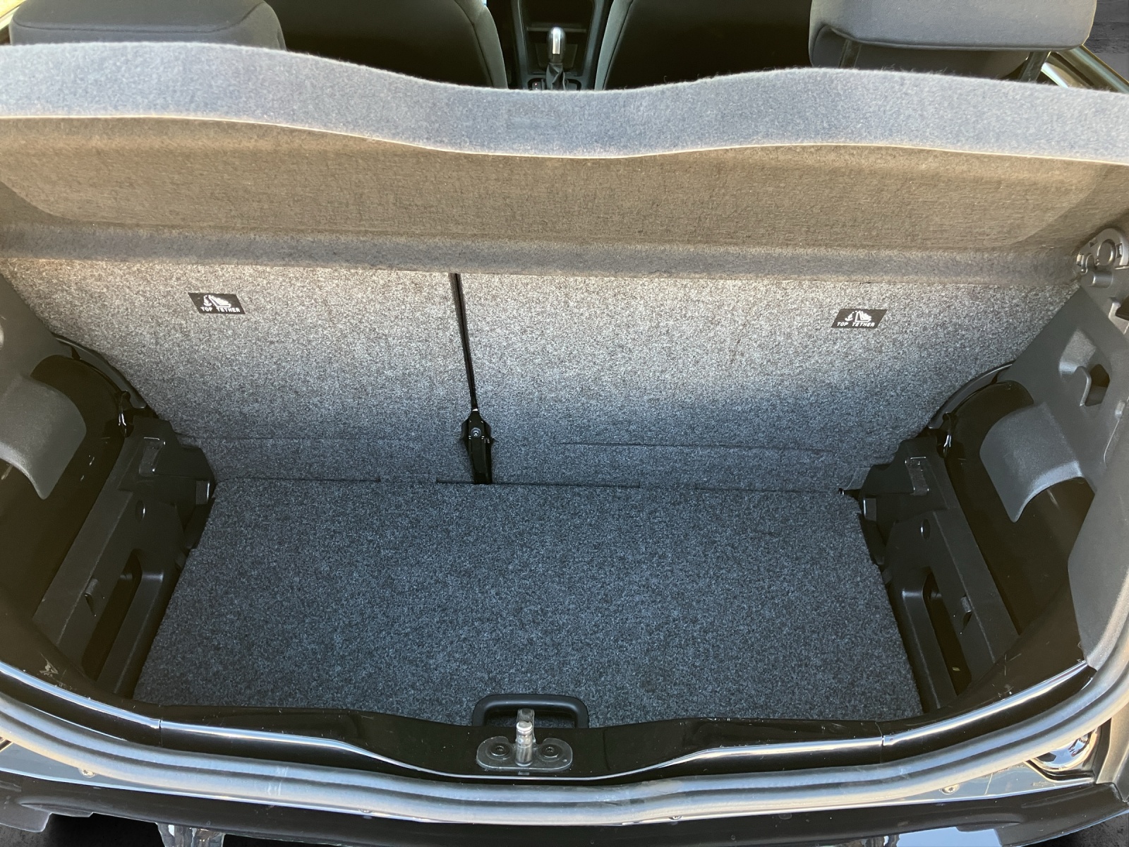 Fahrzeugabbildung Volkswagen e-up! Style Plus SHZ DAB+ Klima Bluetooth