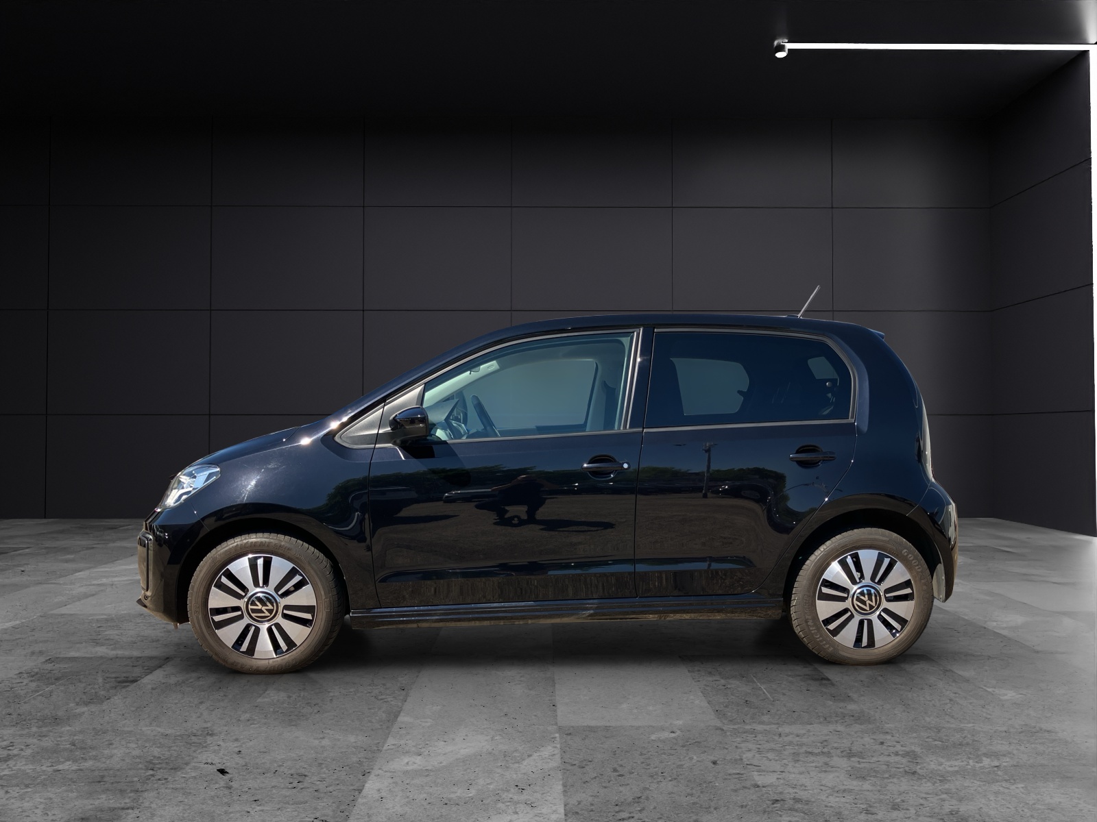 Fahrzeugabbildung Volkswagen e-up! Style Plus SHZ DAB+ Klima Bluetooth