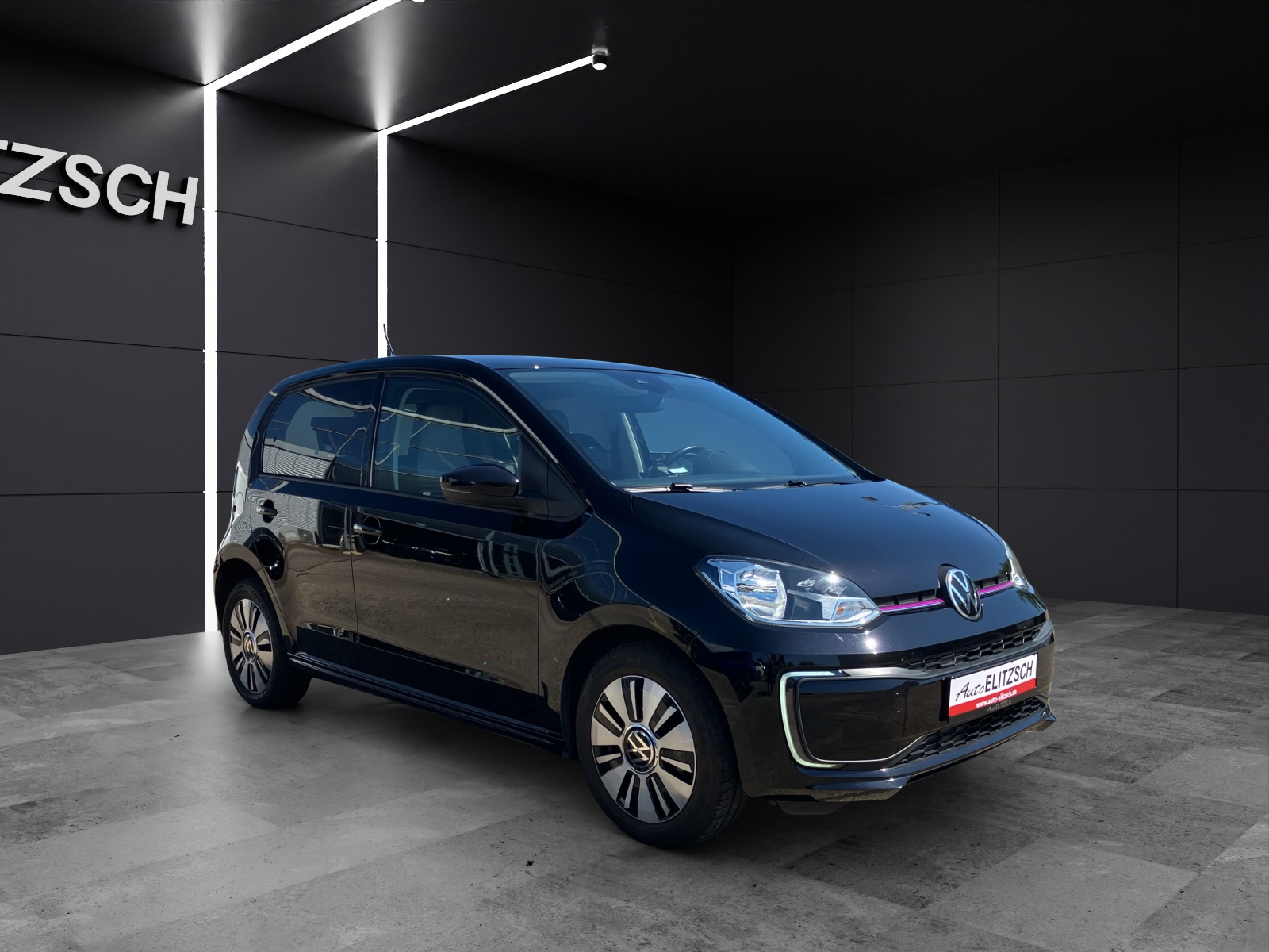 Fahrzeugabbildung Volkswagen e-up! Style Plus SHZ DAB+ Klima Bluetooth