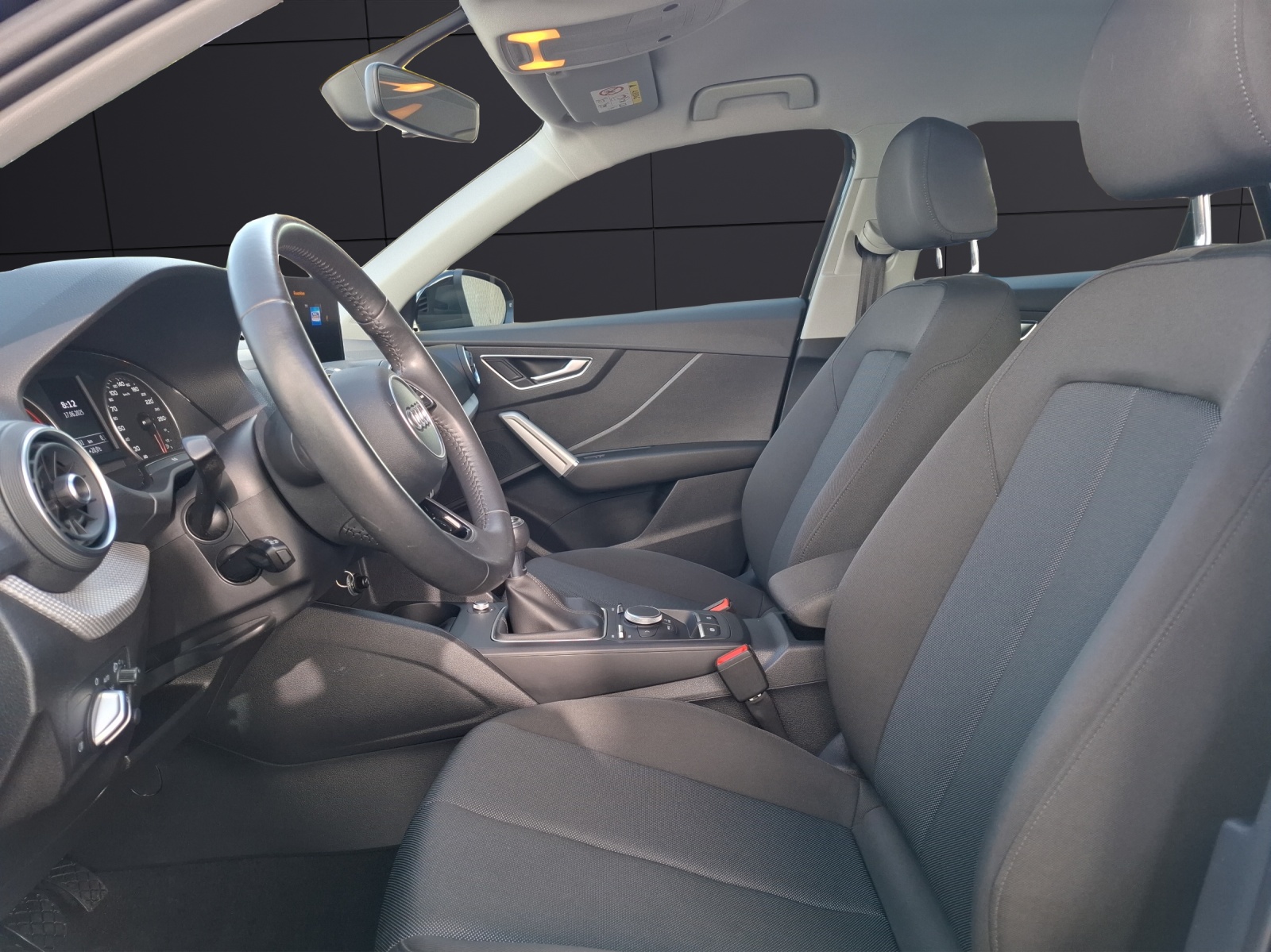 Fahrzeugabbildung Audi Q2 TFSI AHK GRA PDC SH