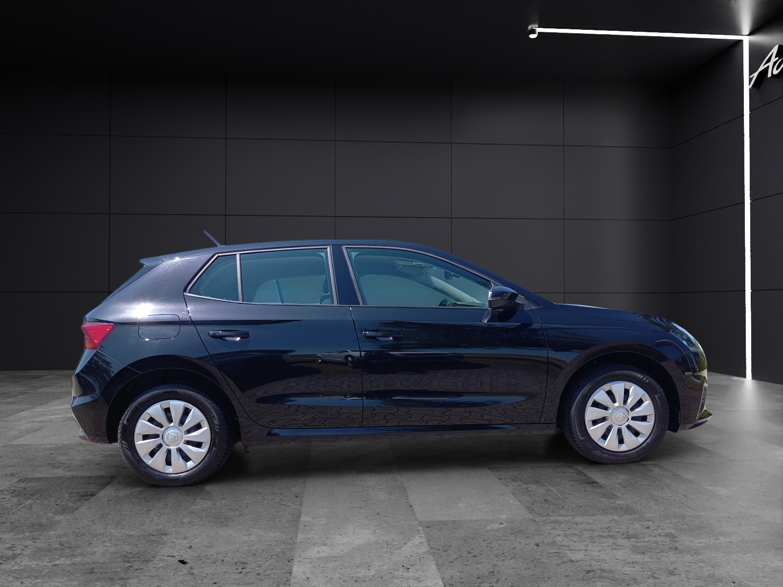 Fahrzeugabbildung SKODA Fabia 1.0 Ambition LED Klima DAB GRA PDC fertig