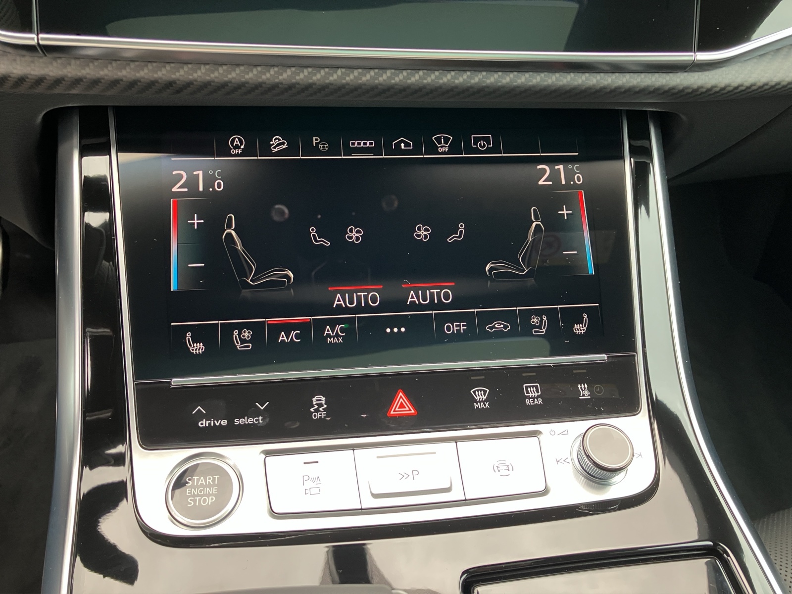 Fahrzeugabbildung Audi Q8 SUV 50 TDI quattro tiptronic S line HD Matrix Led Head-up Display Pano