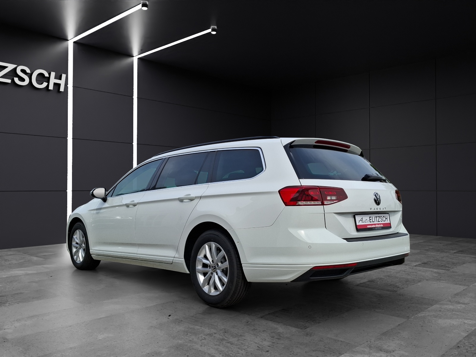 Fahrzeugabbildung Volkswagen Passat Variant TDI Business DSG LED AHK Navi AID ACC RFK SH