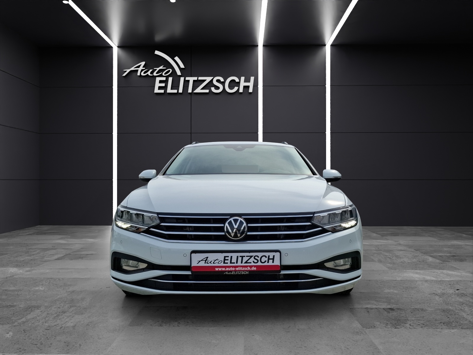 Fahrzeugabbildung Volkswagen Passat Variant TDI Business DSG LED AHK Navi AID ACC RFK SH