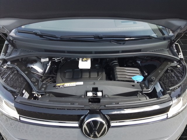 Fahrzeugabbildung Volkswagen T7 Multivan TDI Edition DSG STH IQ.LIGHT AHK NAVI