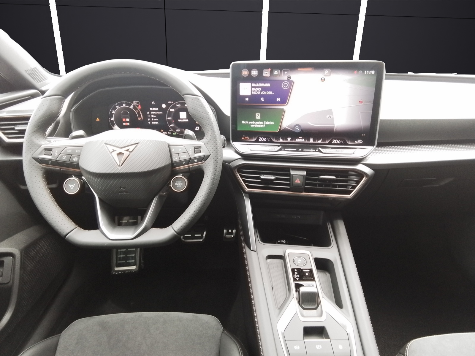 Fahrzeugabbildung CUPRA Leon Sportstourer 1.5 eTSI DSG PANO ACC LED KAMERA