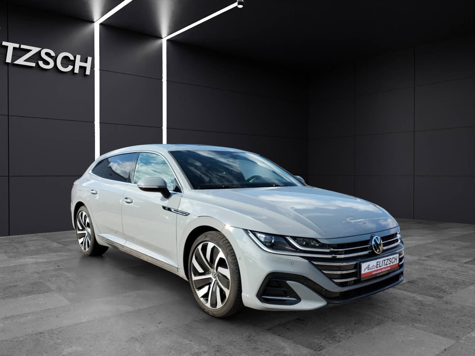 Fahrzeugabbildung Volkswagen Arteon SB R-Line TSI 4M DSG IQ.Light ACC 19